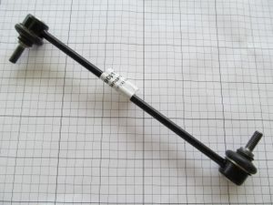 Стойка стабилизатора передняя
