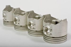 Поршень двигателя для ВАЗ-21011 ремонтный размер диаметр 79,4