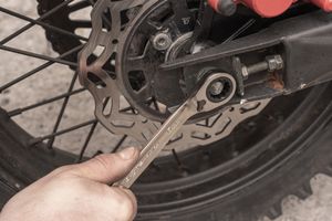 Ключ комбинированный трещоточный с переключателем 10 мм