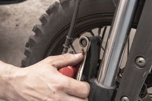 Ключ комбинированный трещоточный с переключателем 12 мм