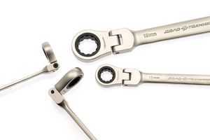 Ключ комбинированный трещоточный шарнирный 16 мм