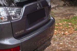 Накладка на задний бампер для MITSUBISHI Outlander 2007-2010, шагрень