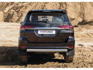 Защита заднего бампера d76 короткая + комплект крепежа, Rival, Toyota Fortuner 2017- r5720006 Rival