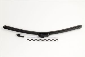 Щетка с/о WF бескаркасная с графитом 901890