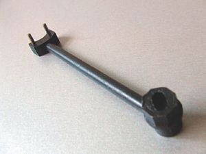 Ключ регулировки натяжения ремня ГРМ,рулевой рейки,штока стойки ВАЗ Лада 2108-10 Сервис ключ 77728