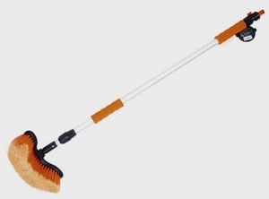 Щетка AB-1984 для мойки (под шланг) телескопическая с мягкой ручкой и клапаном регулировки воды