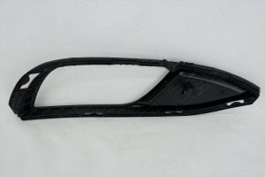 Окантовка противотуманной фары левая Kia Cerato 3 2013-2016 oem1374l O.E.M.