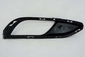 Окантовка противотуманной фары левая Kia Cerato 3 2013-2016 oem1374l O.E.M.