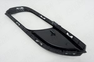 Окантовка противотуманной фары левая Kia Cerato 3 2013-2016 oem1374l O.E.M.