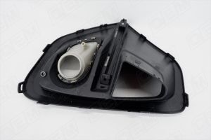 Окантовка противотуманной фары левая kia sportage ql глянцевая oem1390l O.E.M.