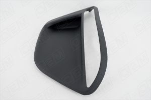 Рамка противотуманной фары правой oem1391r O.E.M.