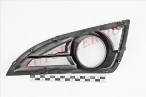 Решетка ПТФ бампера переднего правого MK