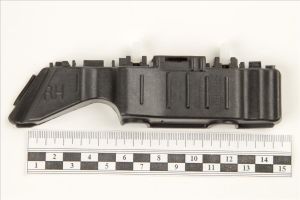 Суппорт переднего бампера правый 865141r000 Hyundai-Kia